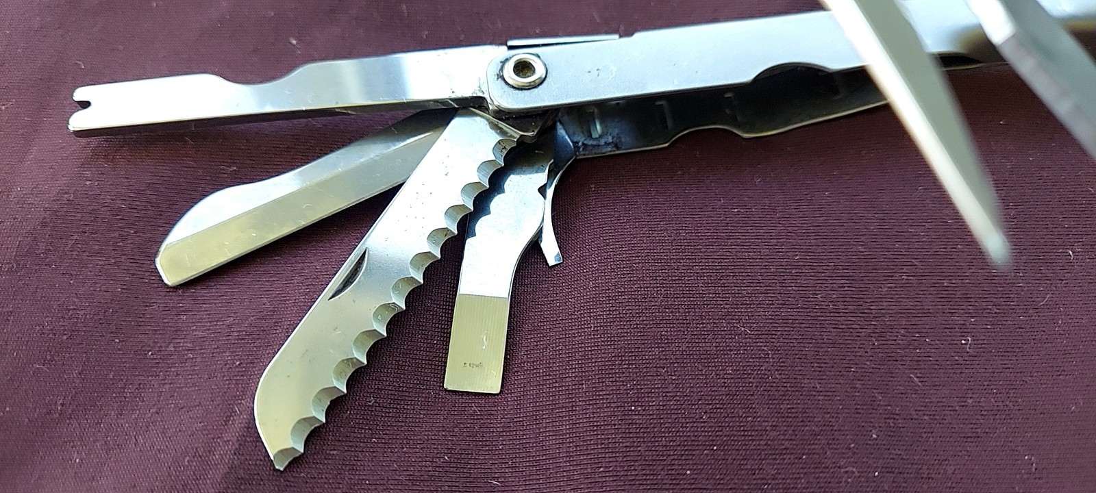 Schrade USA Tough Tool ST1 Multi-Tool Pliers Knife w Leather Sheath Nice!