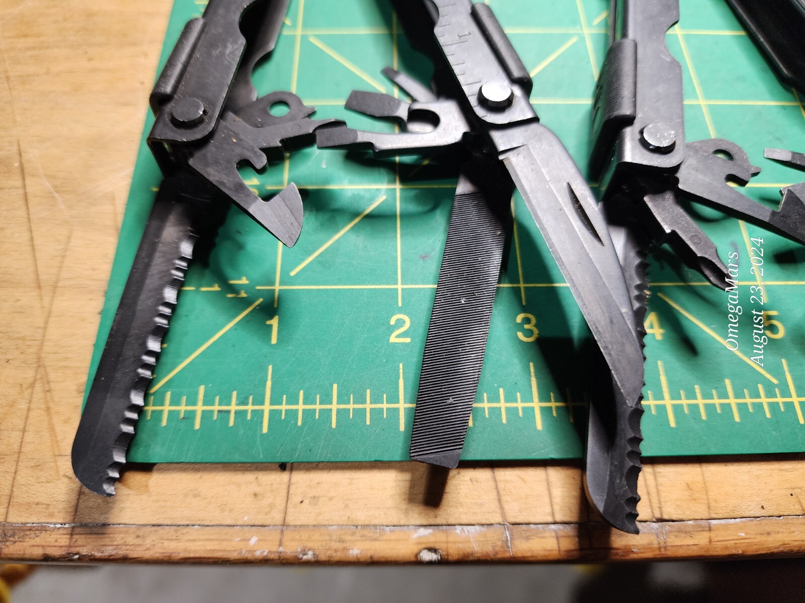 Gerber black MP 600 x1(ONE) per. Multi-Plier 600 Excellent, W/ Sheath, READ