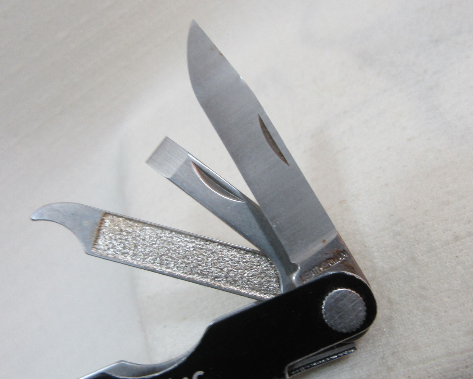 Leatherman Micra Multi-Tool, Knife, Scissors, Key Ring, Black Inscribed