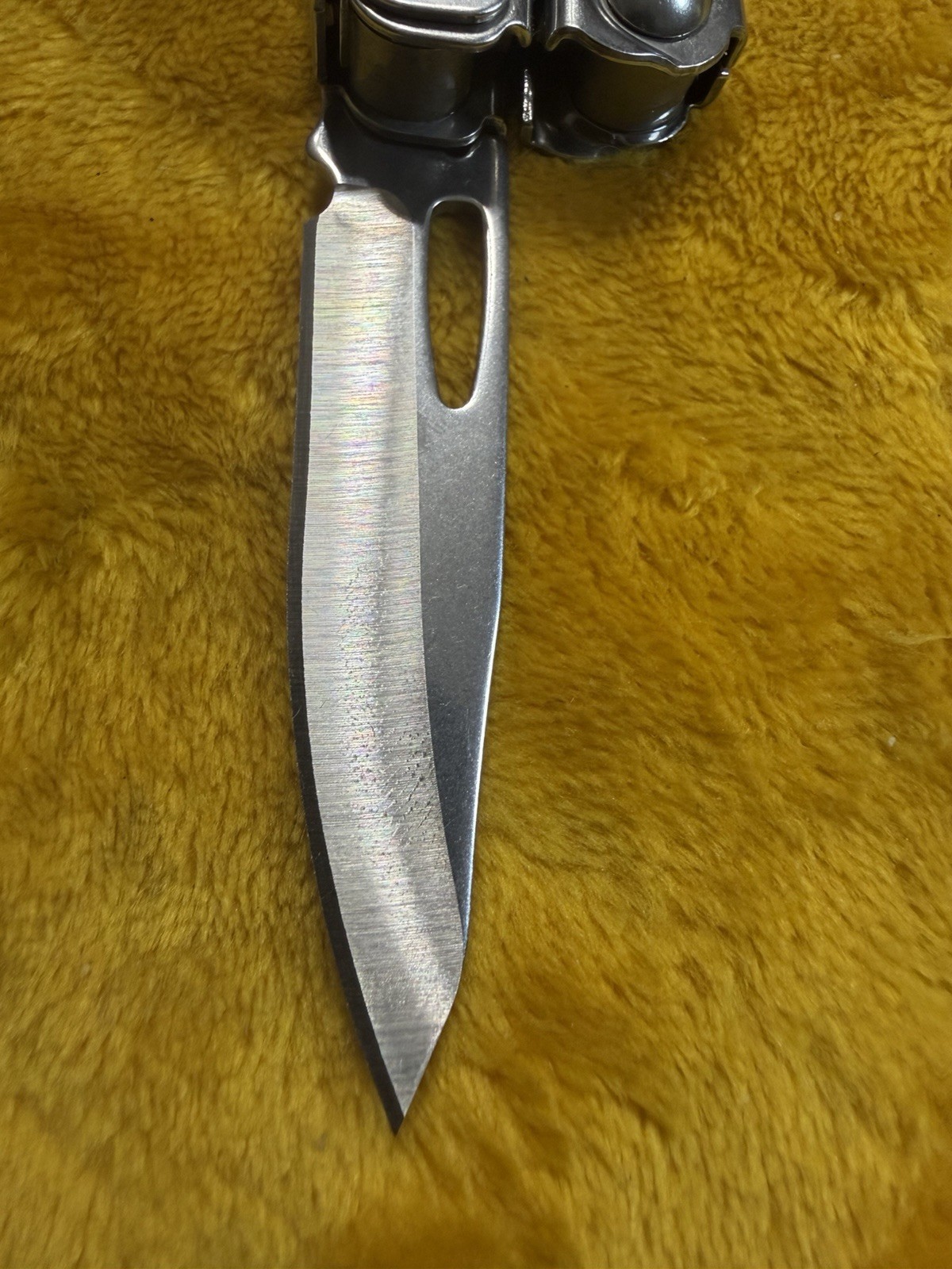Leatherman Bolster Multi-Tool 12 Function Pliers Knife W/Belt Clip, Flawless