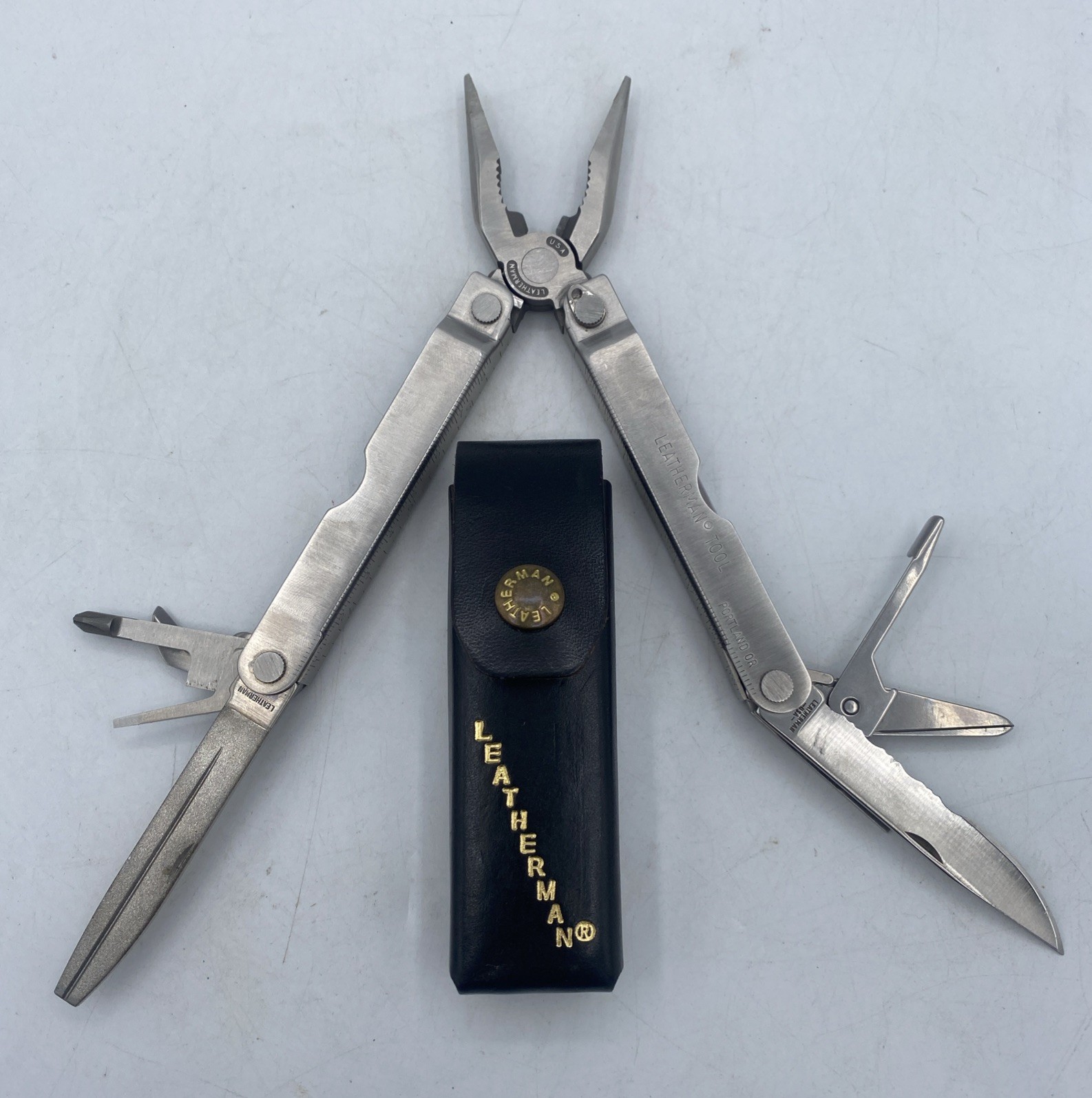 1995 Vtg Original Leatherman Multi Tool Portland Leather Sheath USA Gently Used