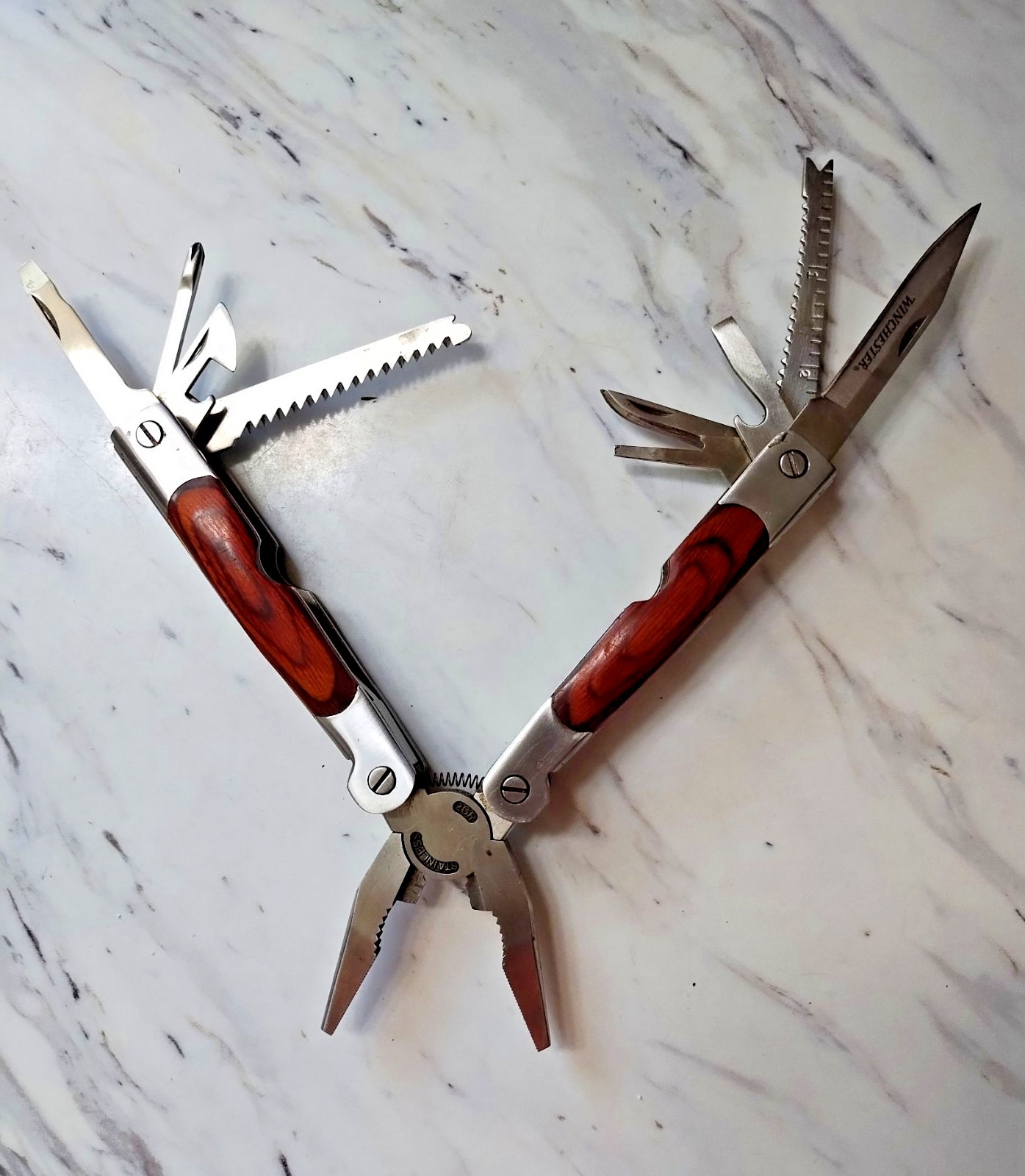 Winchester 2CR big stainless multi tool with wood grips