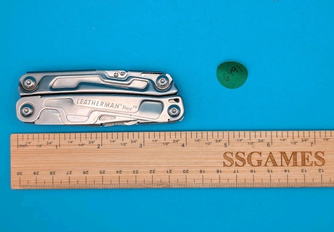 Leatherman Rev 3.8″ Multi-Tool, Stainless!