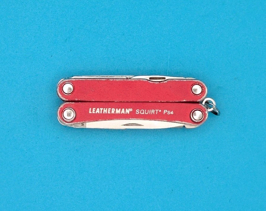 Leatherman SQUIRT PS4 Multi-Tool! *BROKEN PLIERS*