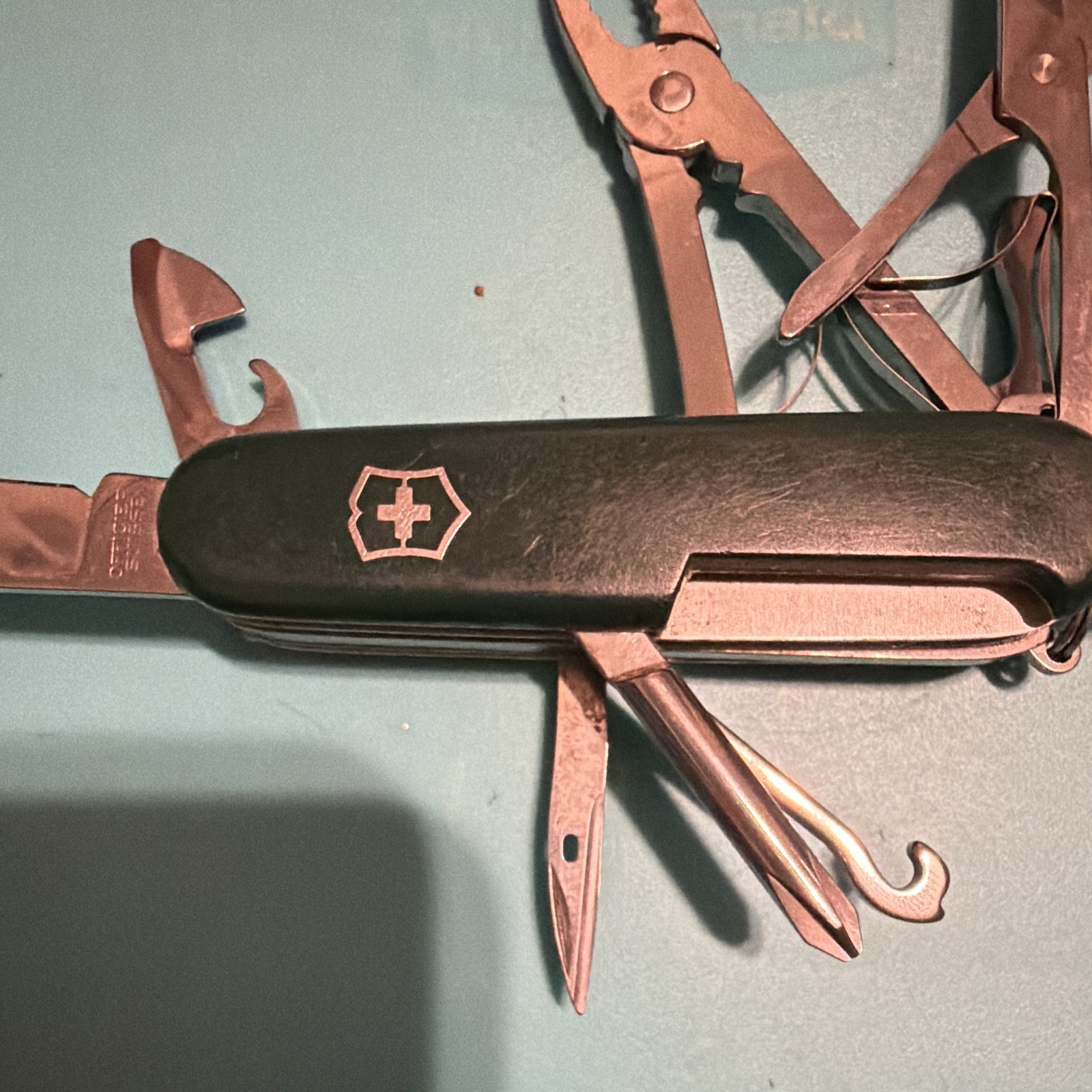 Victorinox Swiss Army Knife Multi-Tool w/ Pliers Scissors Openers Black