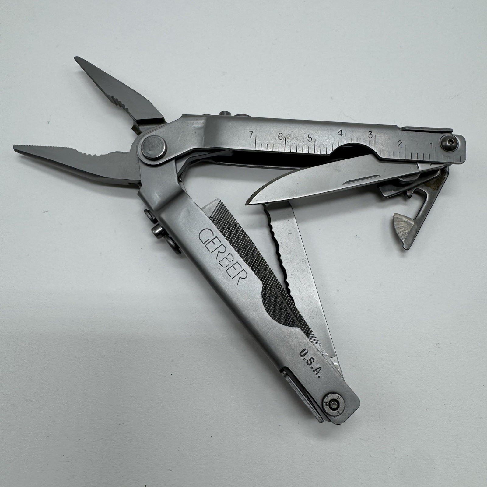 Vintage Gerber USA Multi Tool Patent 5142721 5212844 With Case