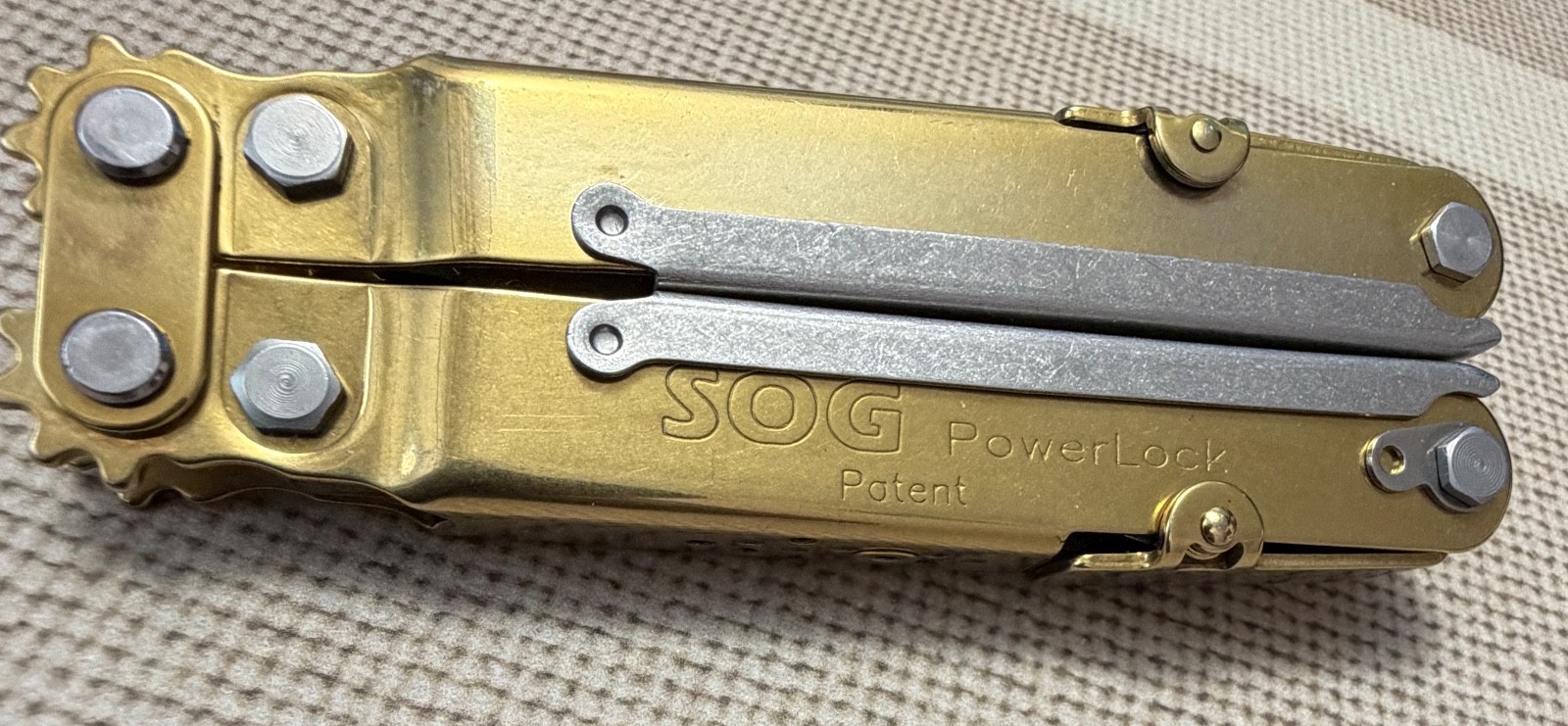 RARE Vintage Retired SOG Gold TiNi Power Lock Multi Tool w/sheath + SOG Bit Kit