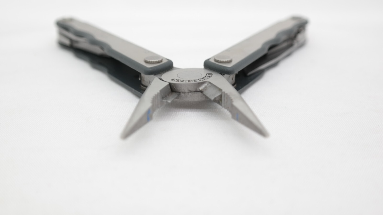 Leatherman Kick Multi-Tool, Retired, w/ Leather Sheath – Collectible TF