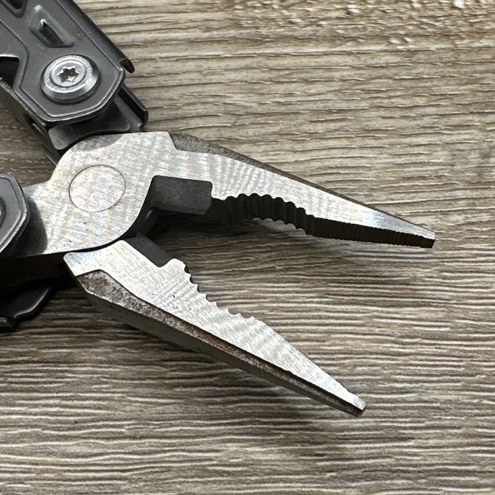 Gerber Truss Multi-Tool Pliers Knife Folding EDC FAST SHIPPING!