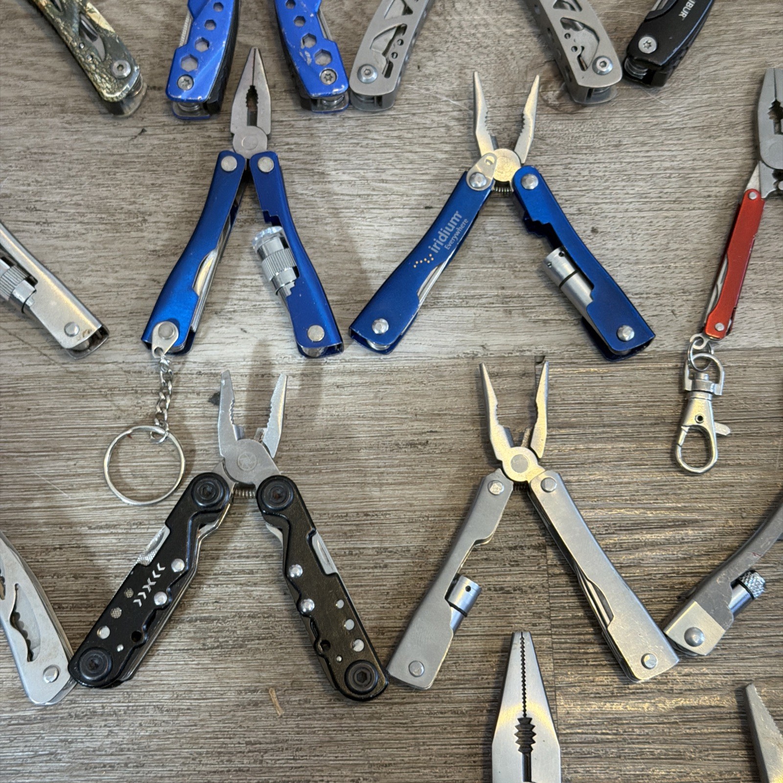 Lot Of 40 Multi Tools Pocket Knives Pliers Knife Tool Clean Outdoors Hunting