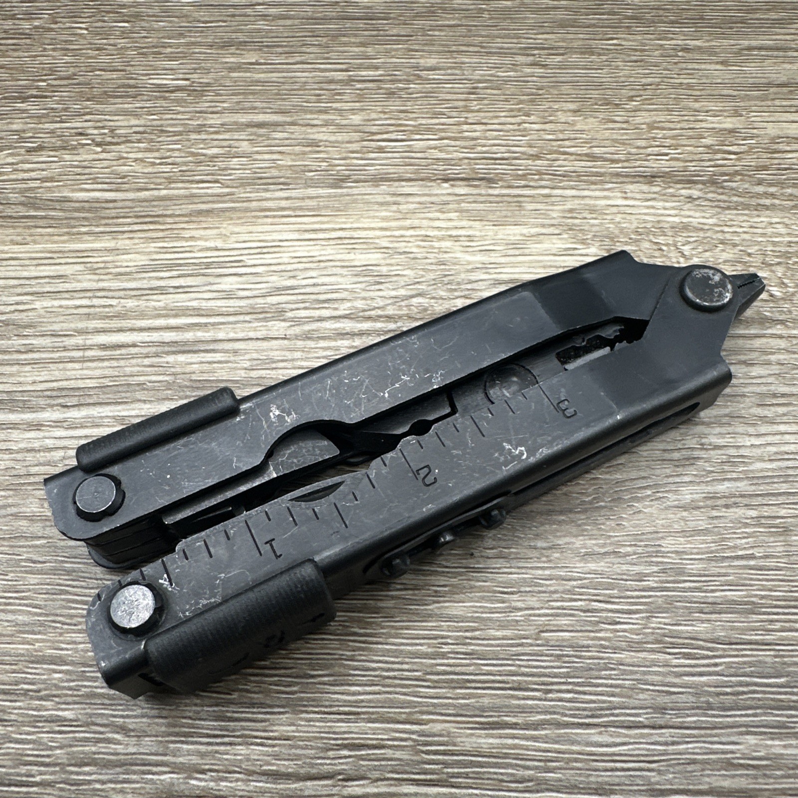 Gerber MP600 Multi-Plier 600 Multi-Tool – Black