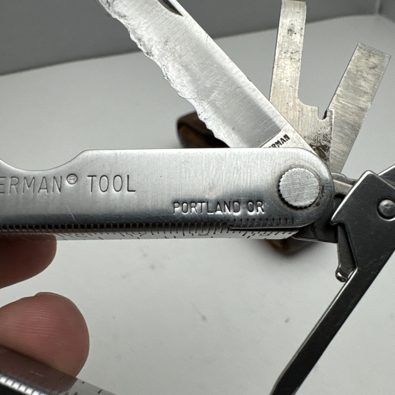 Vintage Original Leatherman knife Multi Tool Portland OR 9 TOOL Leather Sheath