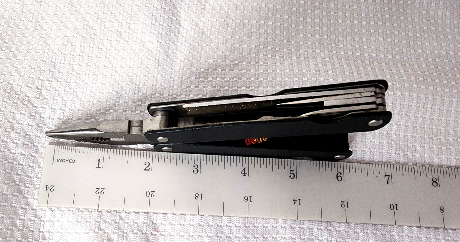 Multi Tool black 8 in 1 Folding Pocket Tool Stainless Steel pliers No case