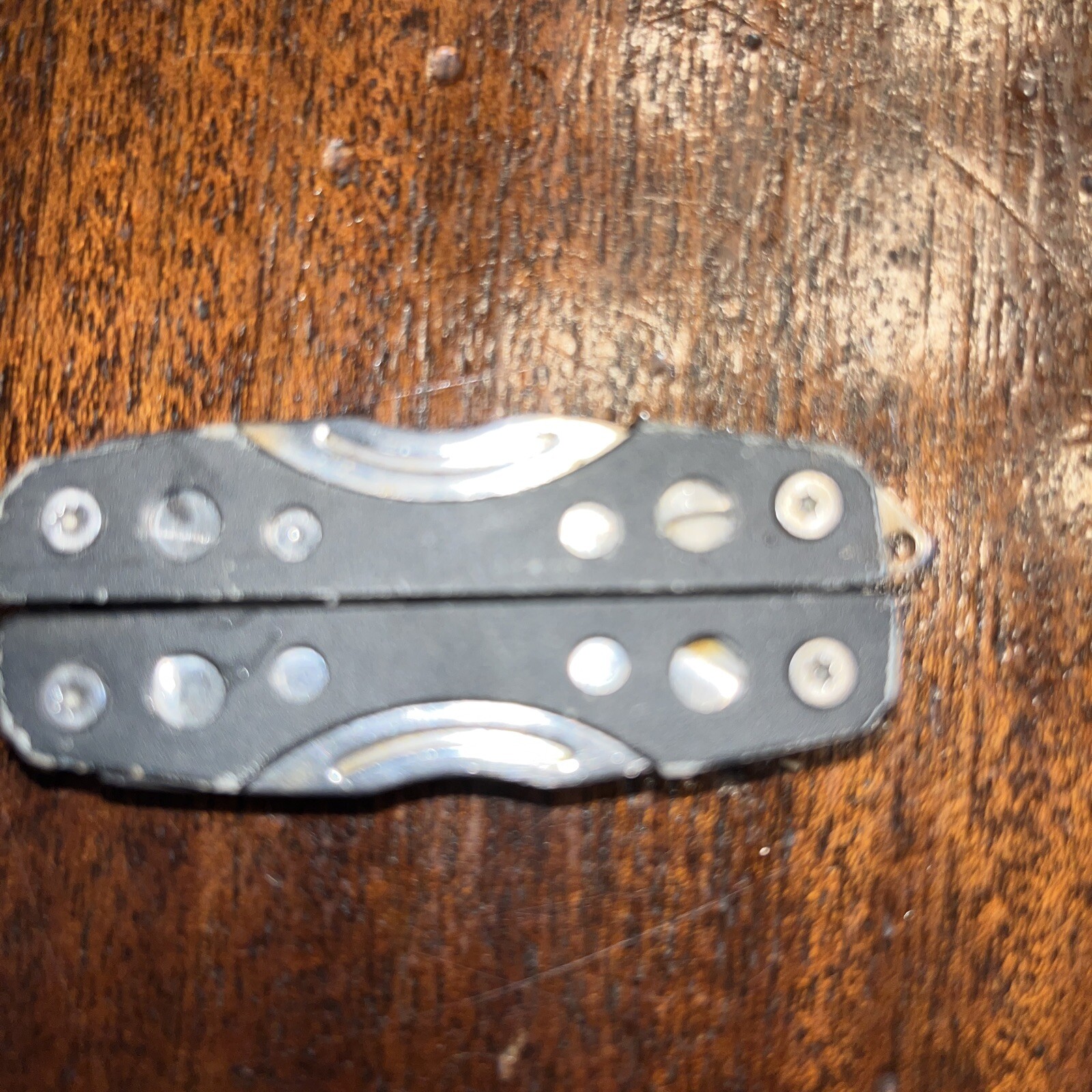 Gerber Clutch Mini Folding Camping Multi Tool Key Ring 9 function Black