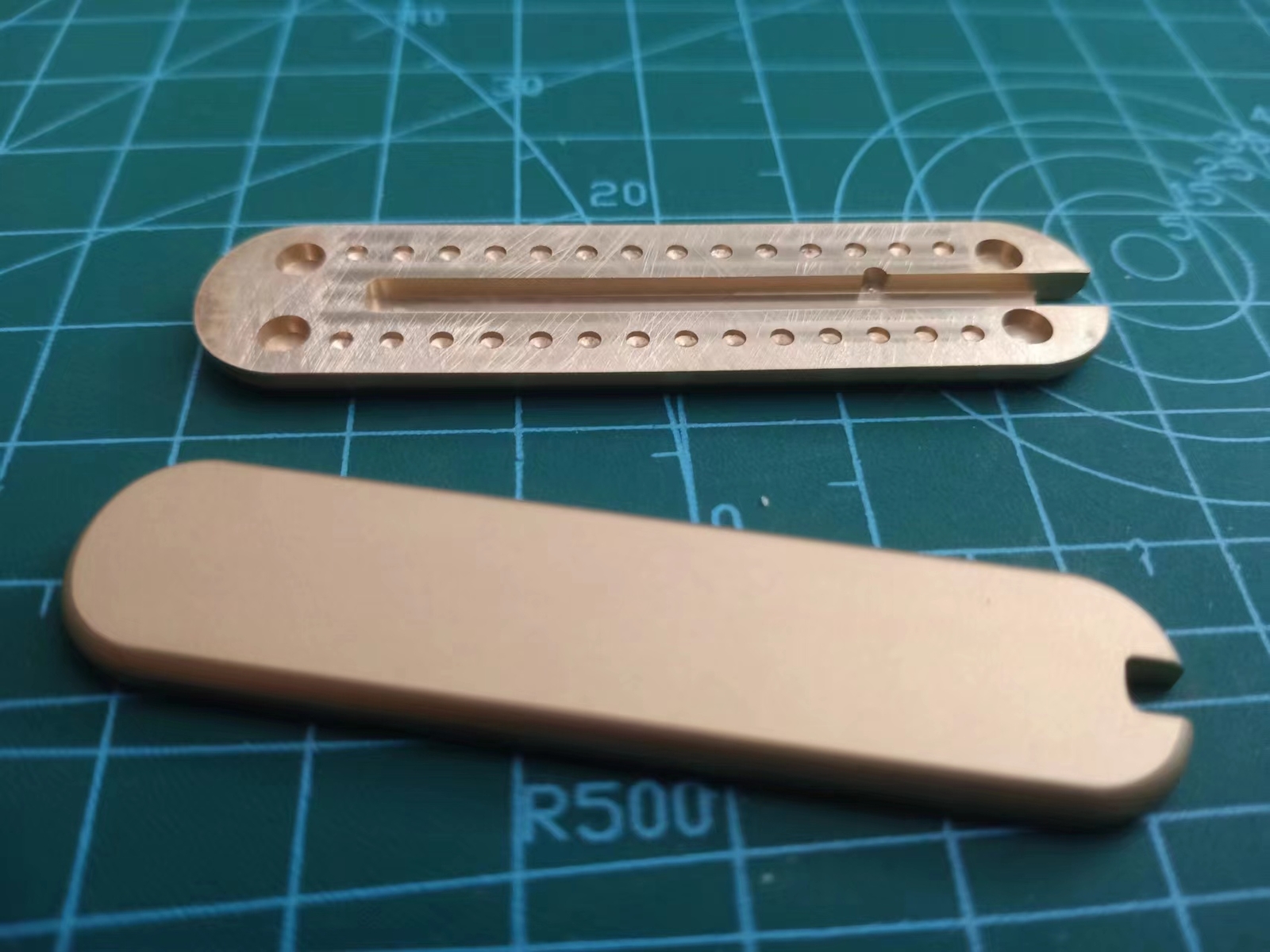 New 1 Pair Brass Handle Scales With Cut-Out for 58MM Victorinox Swiss Army Knife