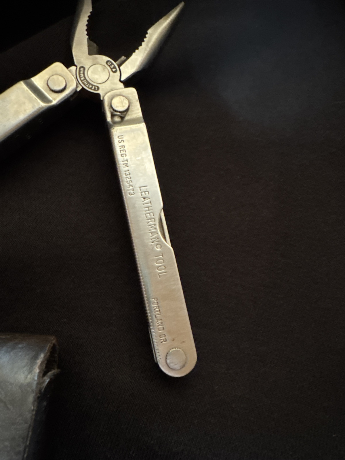 Vintage Original Leatherman Multi Tool TM 1325473 Portland OR w/Leather Sheath