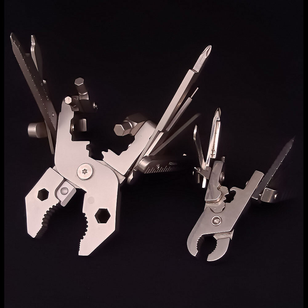 Multi Function Tool Set Mini Foldaway Key Chain Pocket Pliers Screwdriver