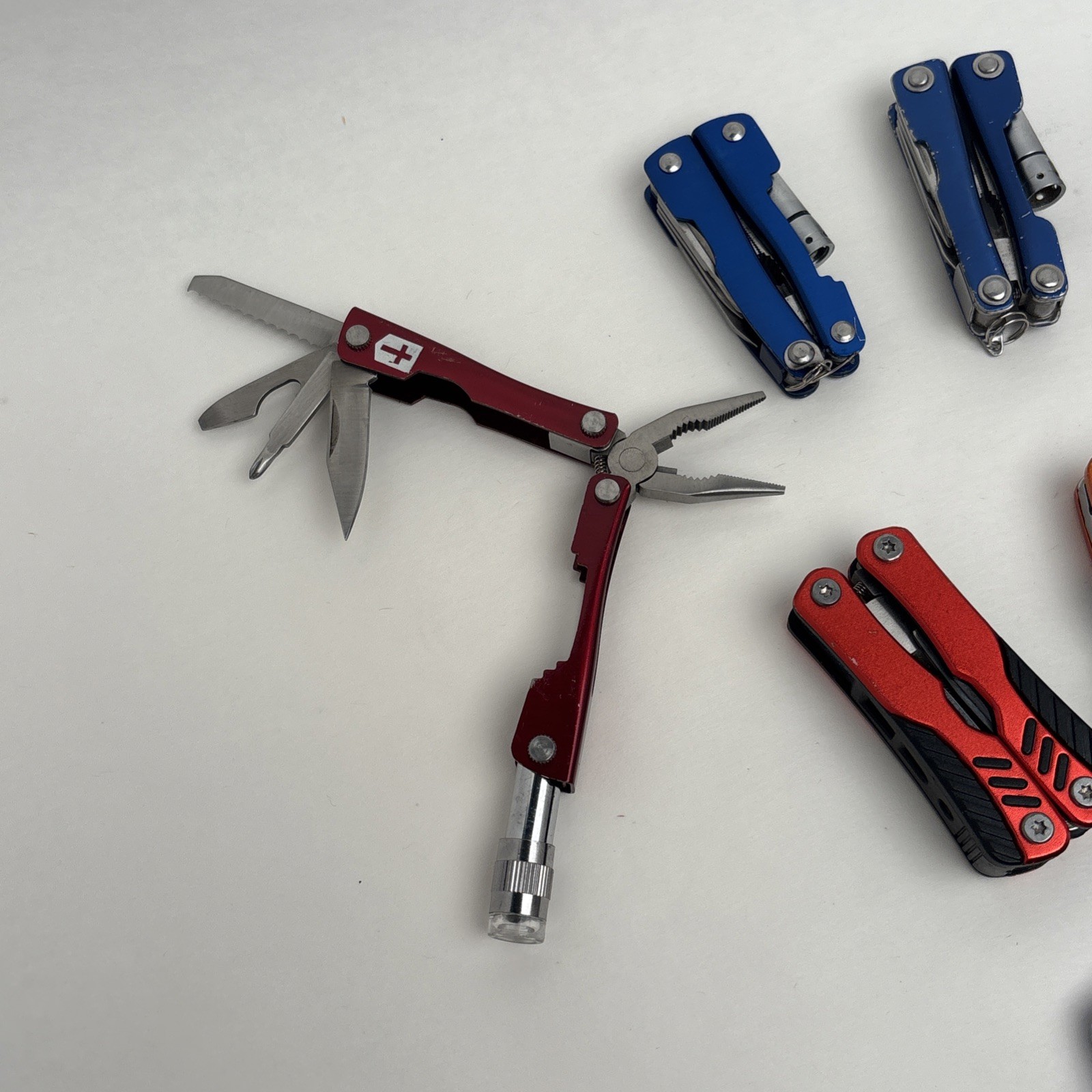 Lot Of 8 Mixed Mini Multi Tools. Swiss+Tech Sierra + Adverts Camp Hike Hunt Fish