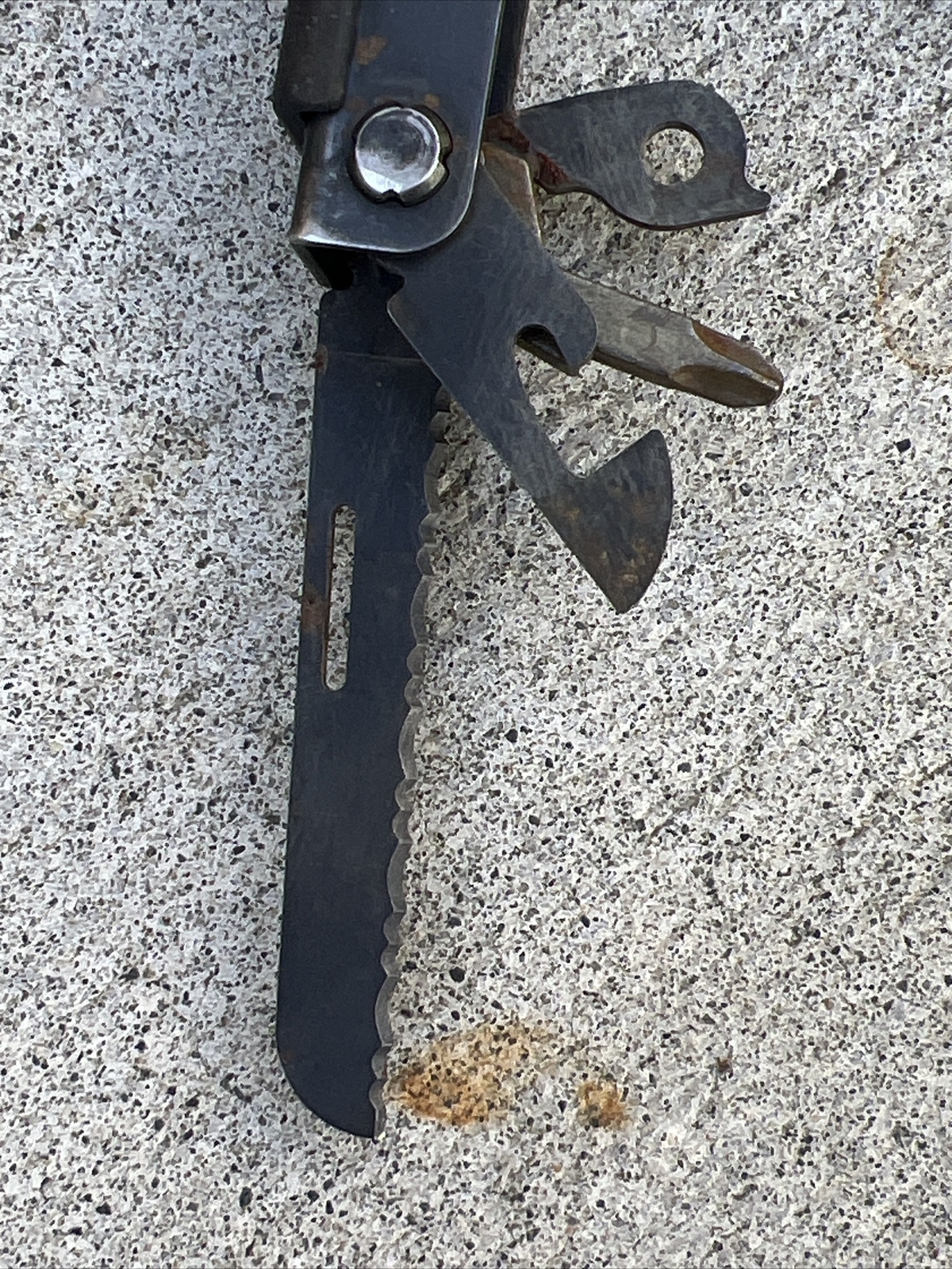 Gerber MP600 Multi-Tool Multi-Plier Black Oxide ( See Pictures )