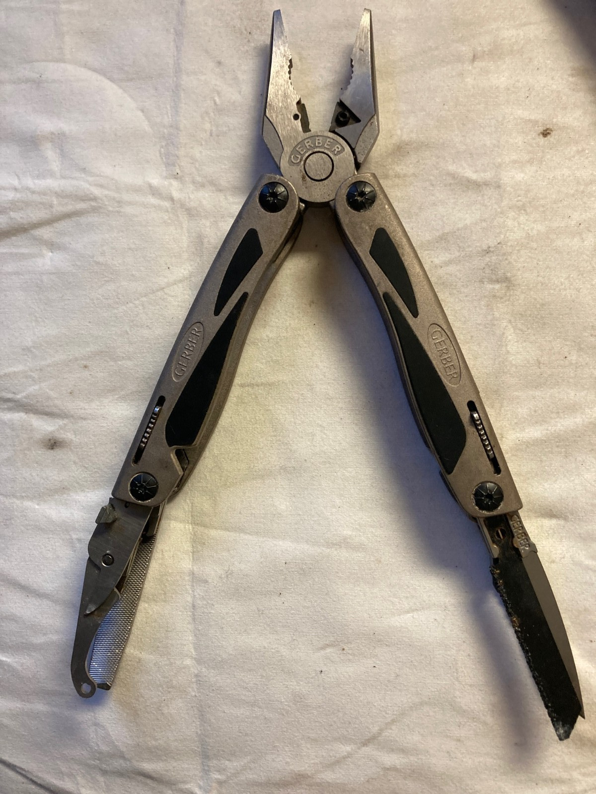 GERBER [N° MP800] Urban Legend multi-plier & factory sheath made-in-USA vintage