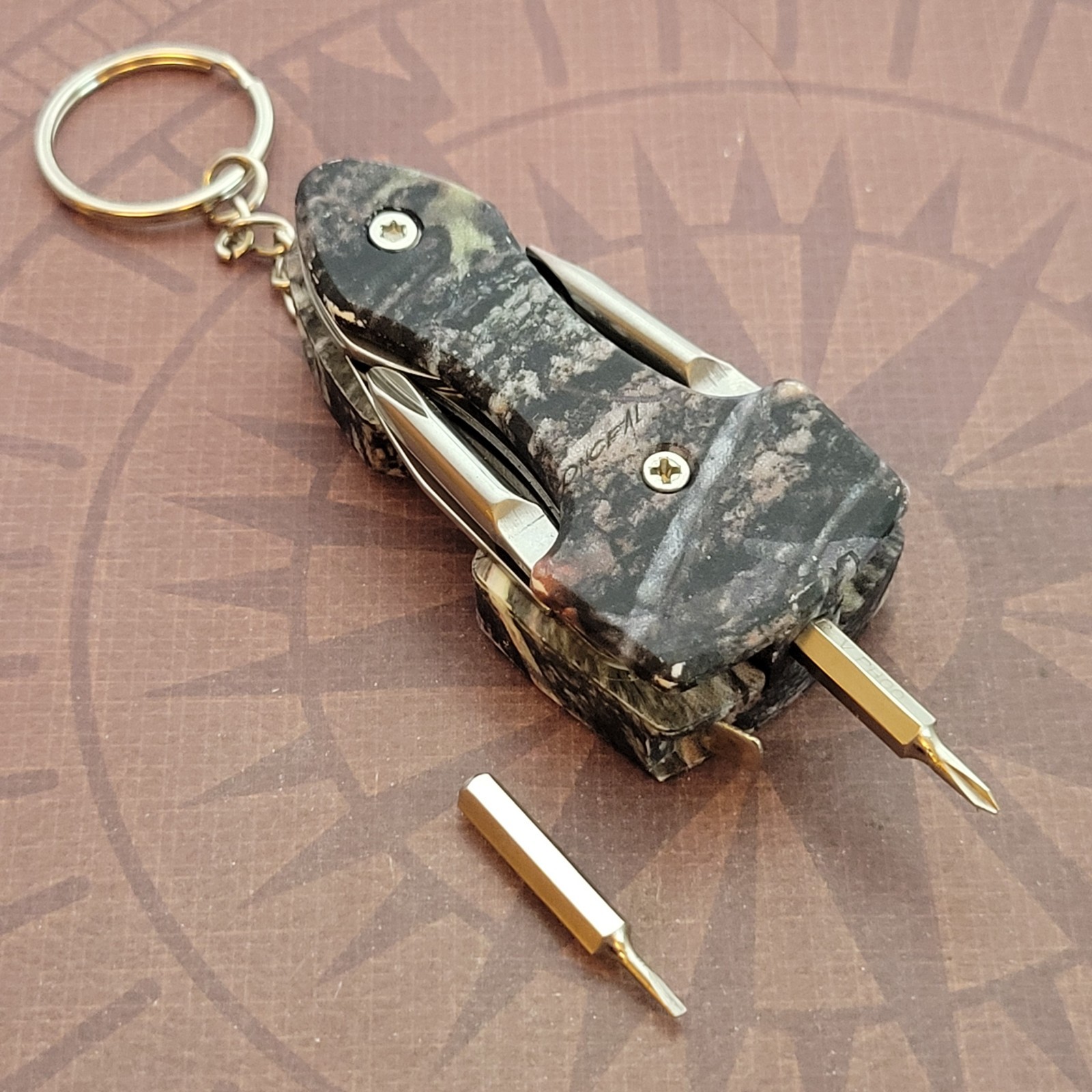Woodland Multi Tool Knife Tape Measure Screw Drivers Bottle Opener Keychain