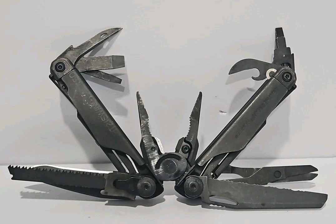 Leatherman Surge Black Oxide multi-tool! Rare US Navy Issued!