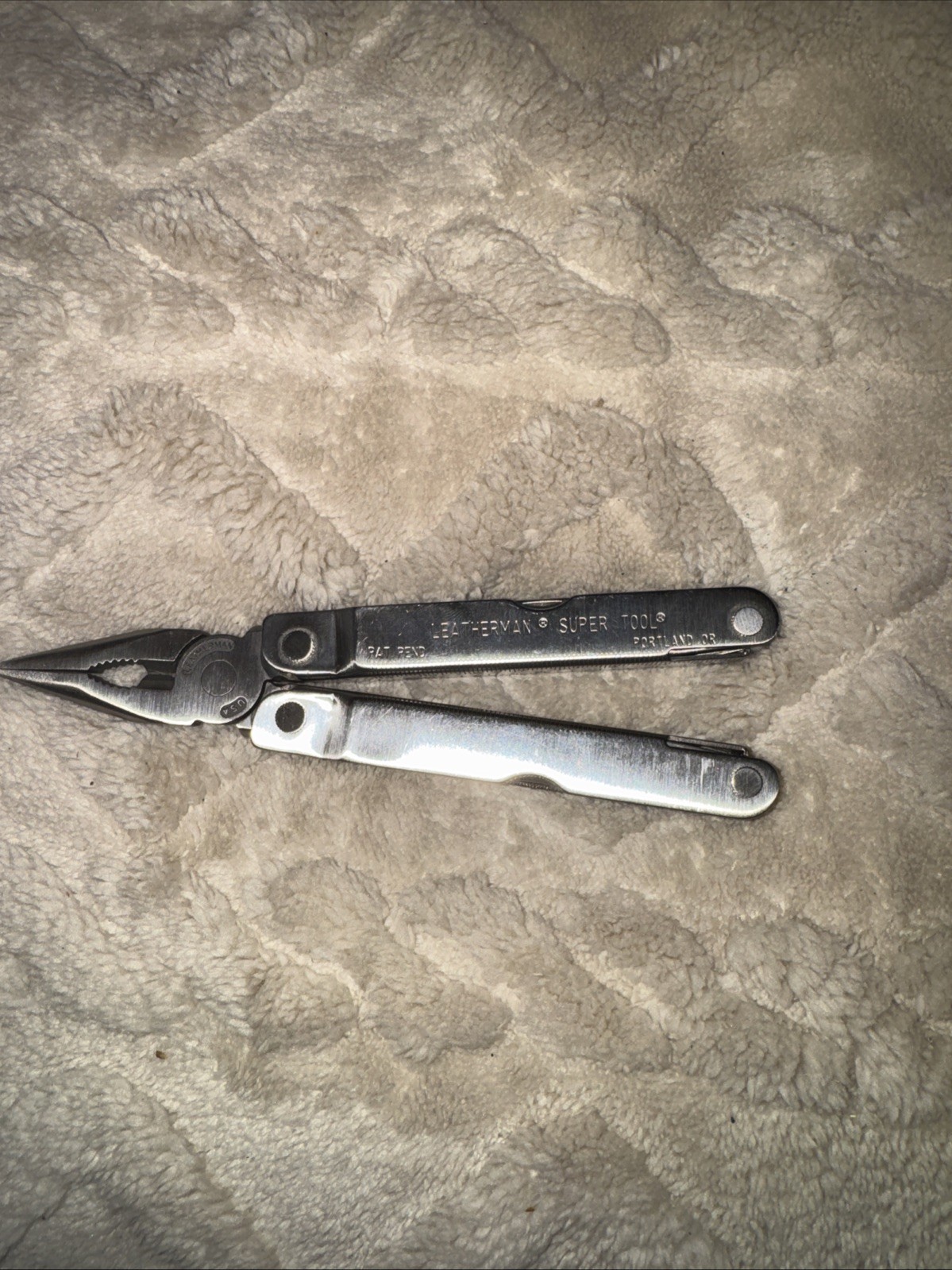 Leatherman Super Tool Original Multitool Stainless Steel Pliers NEW Never Used