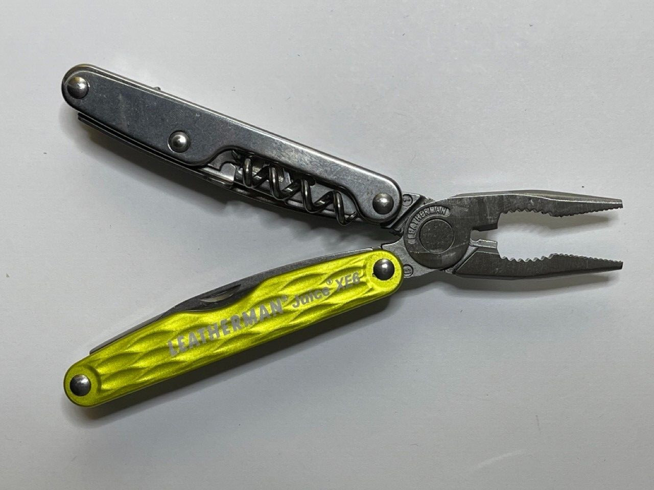 Leatherman Juice XE6 Multi-Tool Moss Green (831931) – New in box