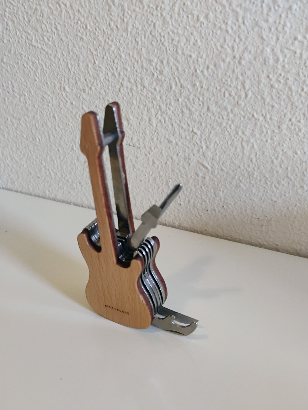 Guitar Multitool