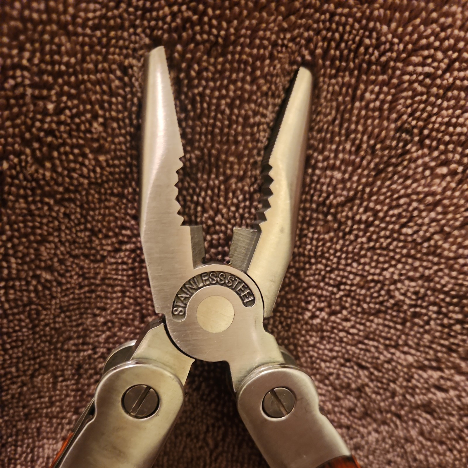 Wood Handle Stainless Steel Multi Tool with Bits 7″Open