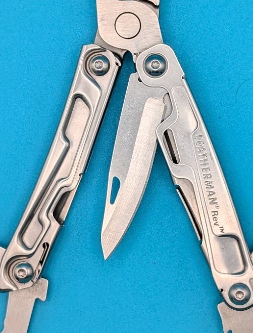 Leatherman Rev 3.8″ Multi-Tool, Stainless!