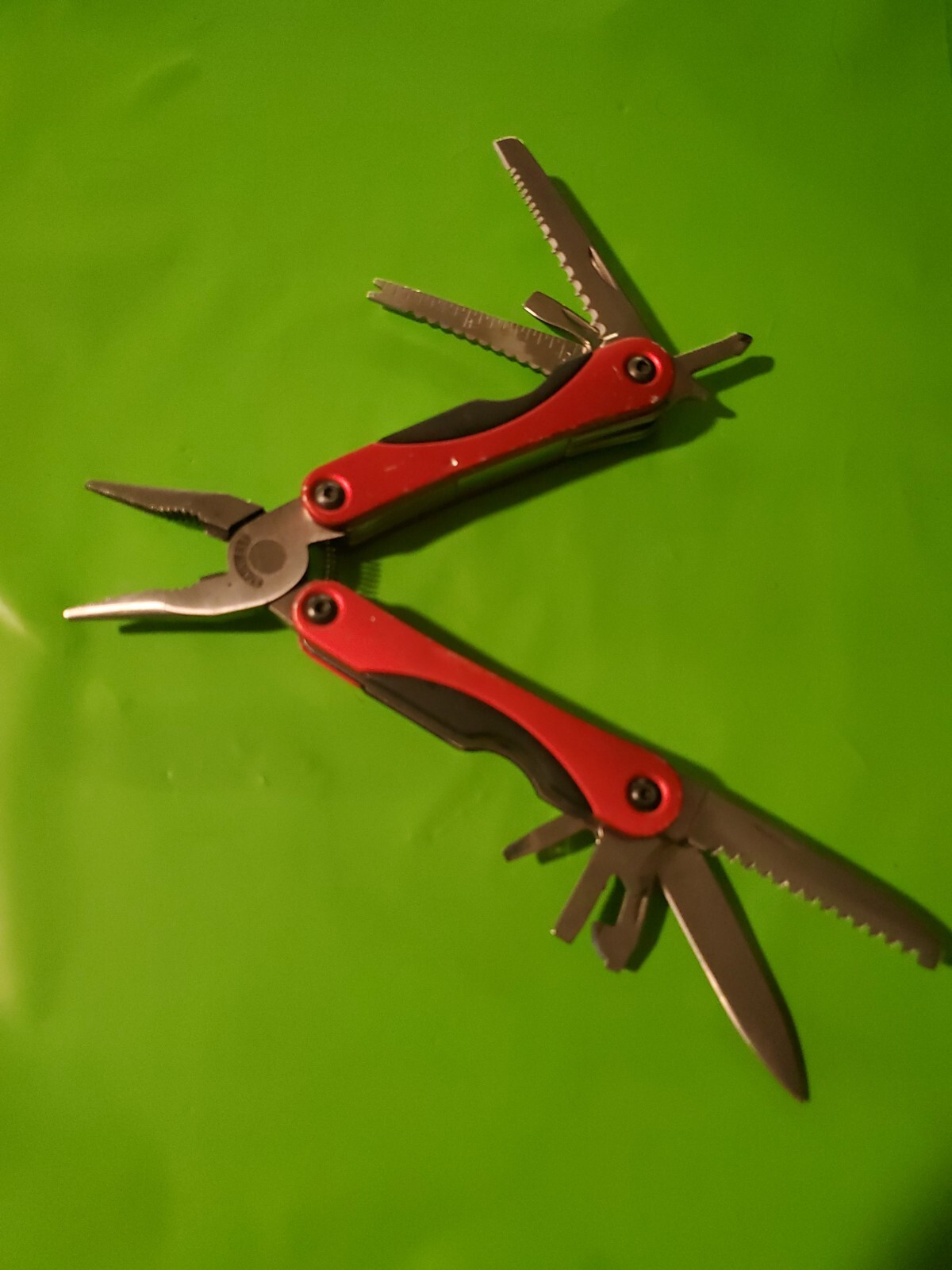 Sheffield 9-in-1 Large Red Multi-Tool