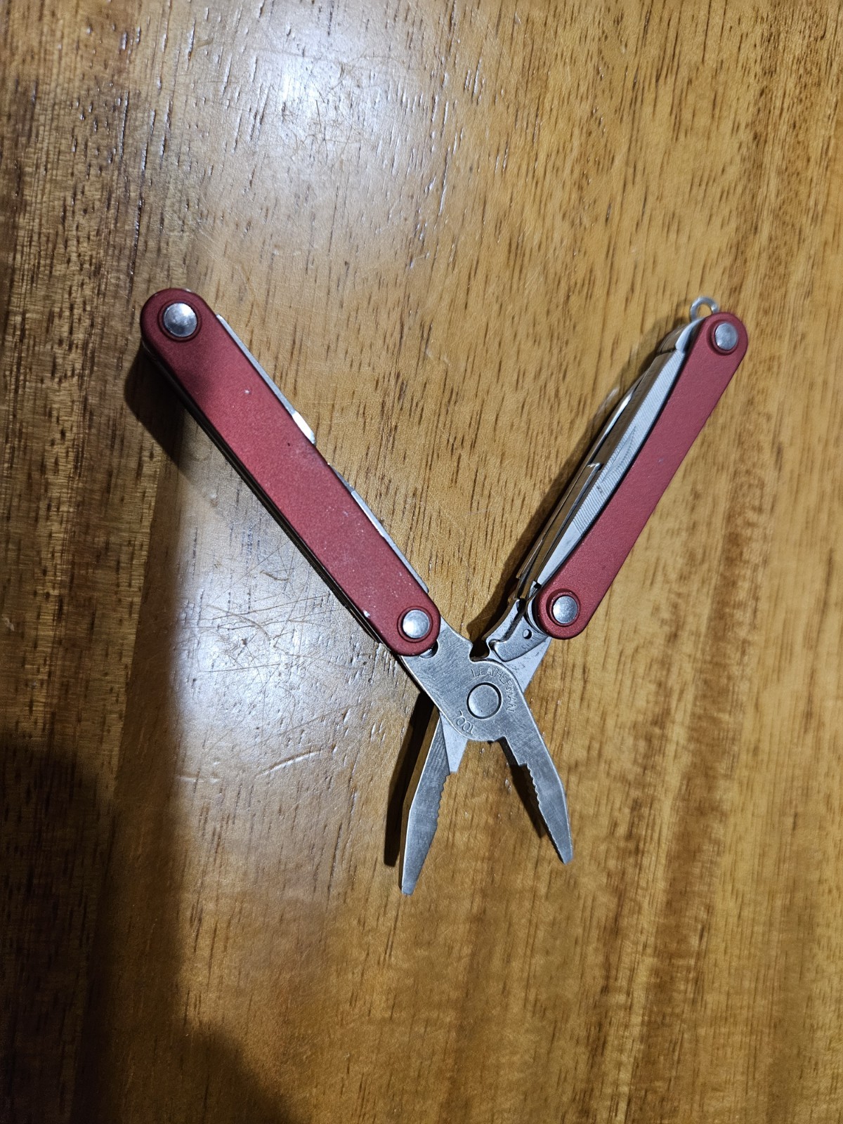 Leatherman Squirt Ps4 Red