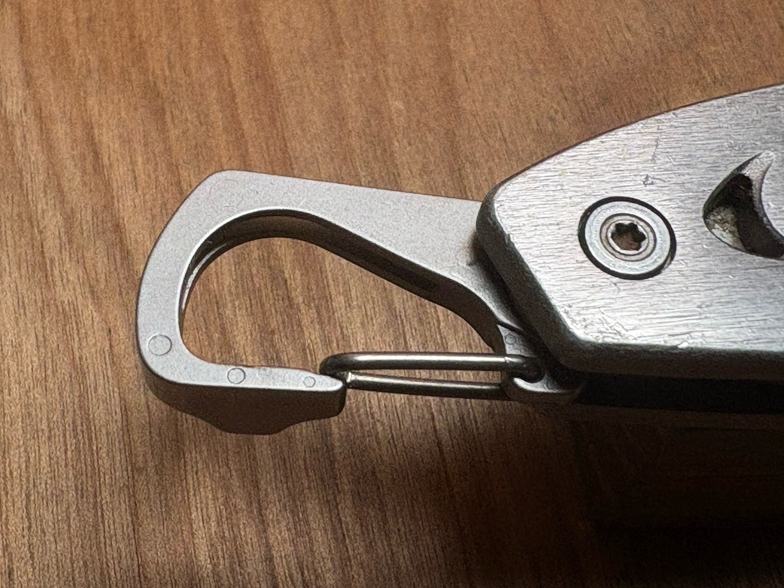 Leatherman C303 420HC Combo Blade Liner Lock Aluminum Handle Carabiner GREAT!