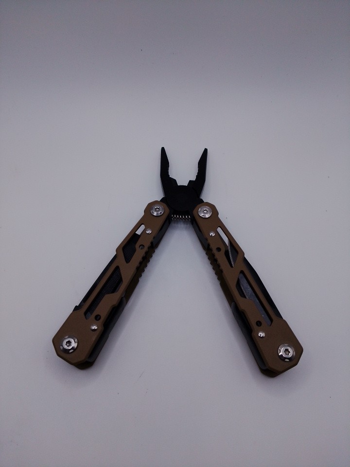 Multi Tool Plier Set With Screwdriver Bits