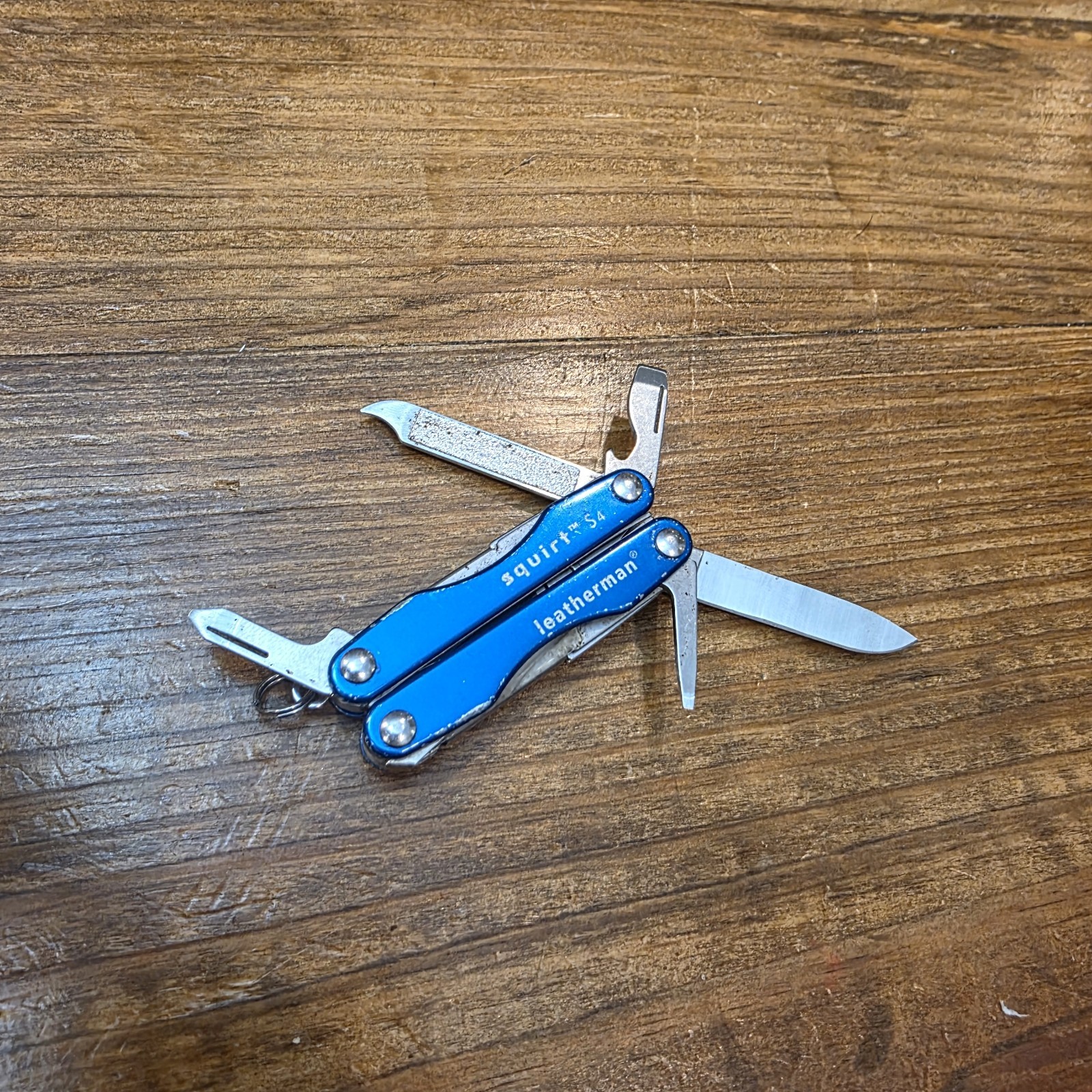 Leatherman Squirt S4 Blue Multi-tool Knife – Retired