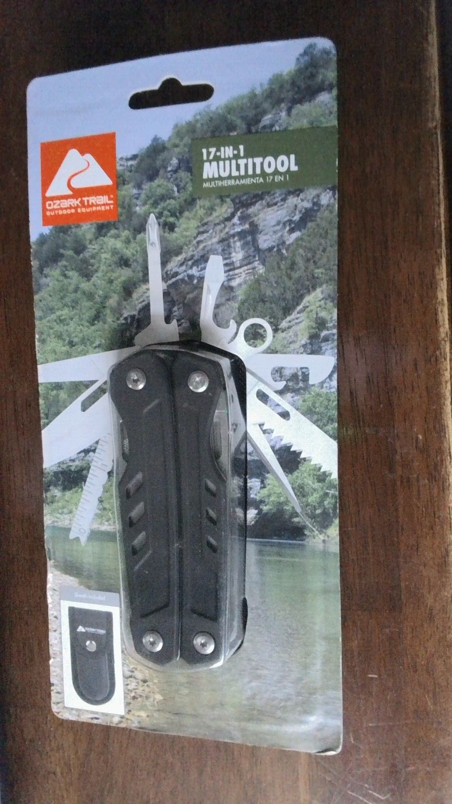 Ozark Trail 2119 17 in 1 Multitool