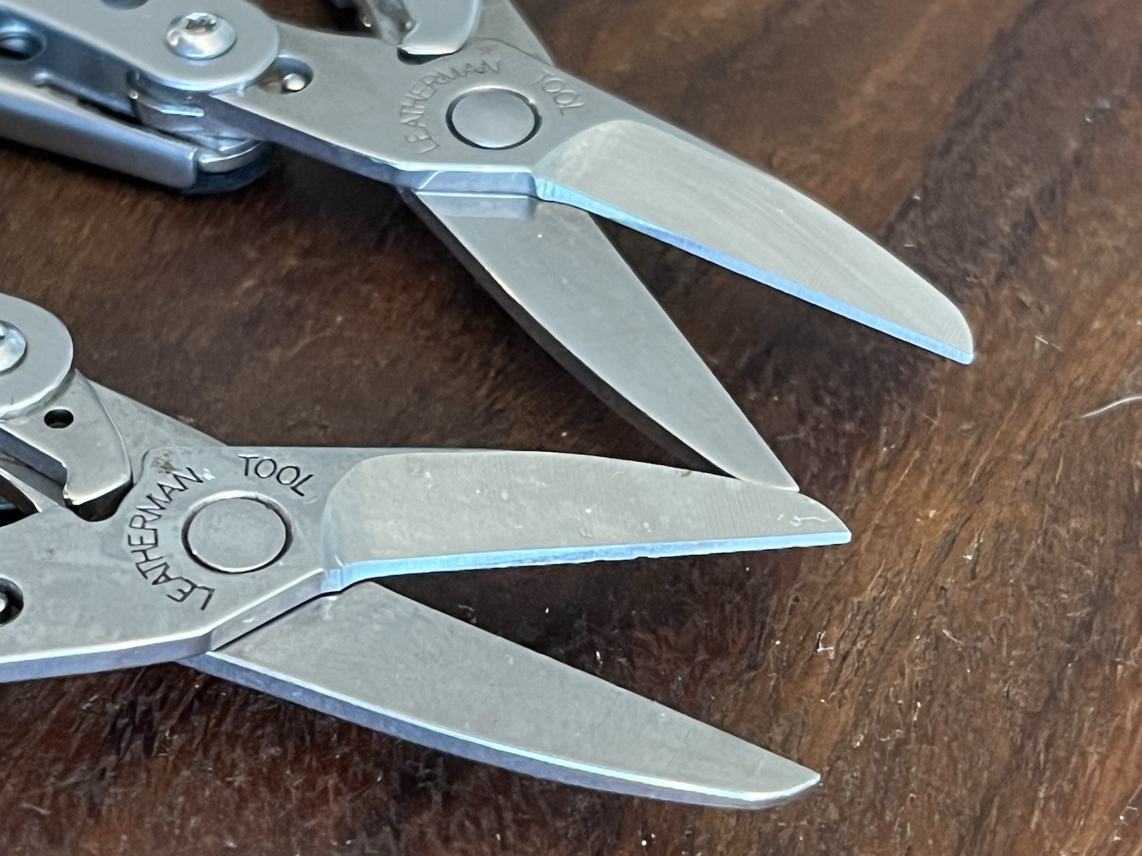Retired Leatherman Style CS Multi Tool Knife File Scissor Carabiner (Lot Of 2)