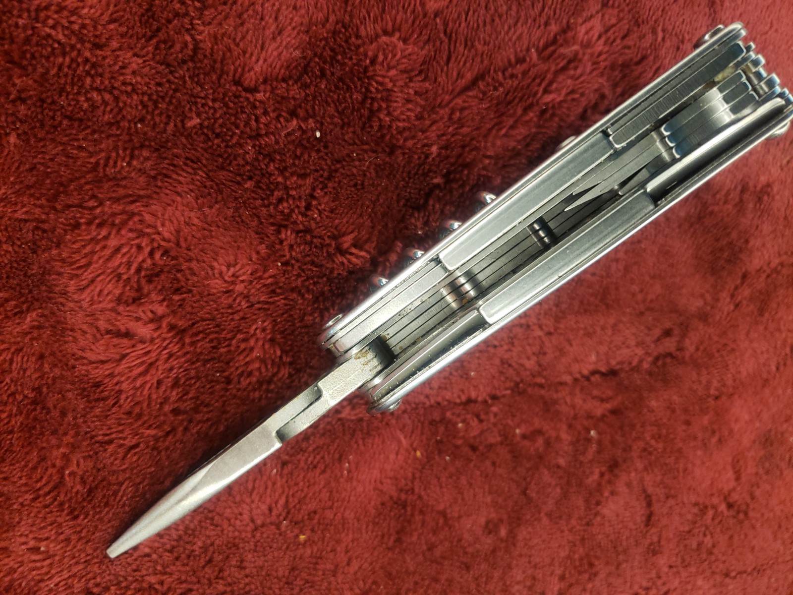 🔪 Leatherman Juice CS4 Multi-Tool Stainless Pliers Multi Tool Gray