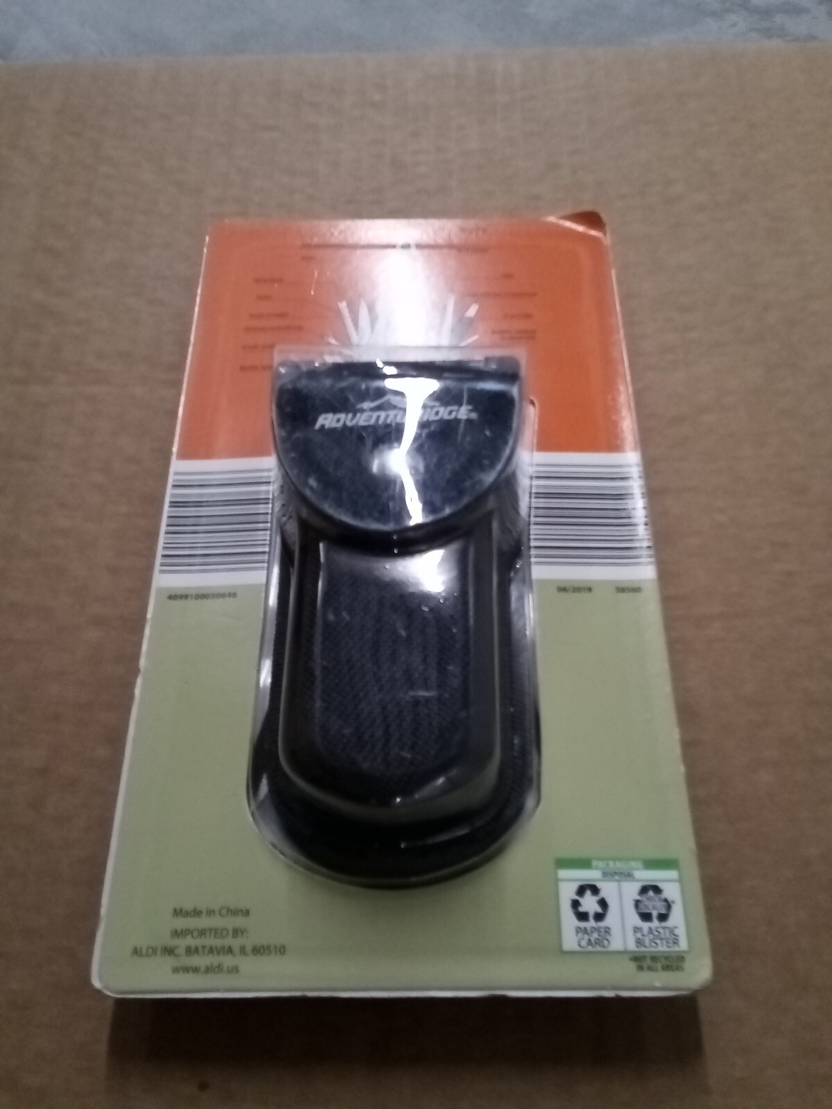 ADVENTURIDGE 17-in-1 Multi Tool With holder New Factory Sealed