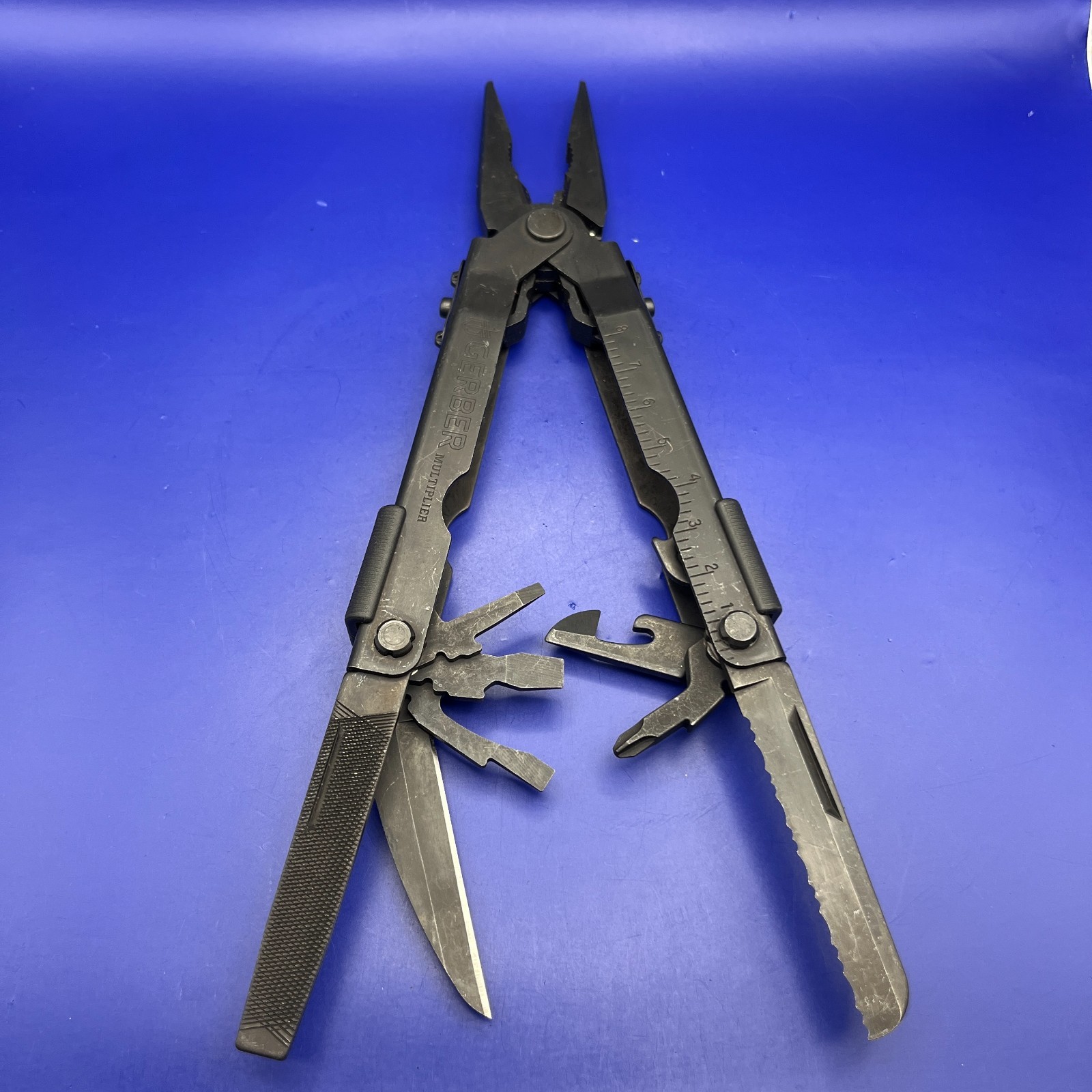 Gerber MP600 Black Oxide Multi-Tool Needle Nose Pliers