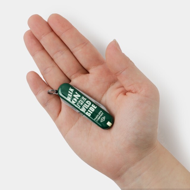 VICTORINOX × TRAVELER’S COMPANY Classic SD Message Green