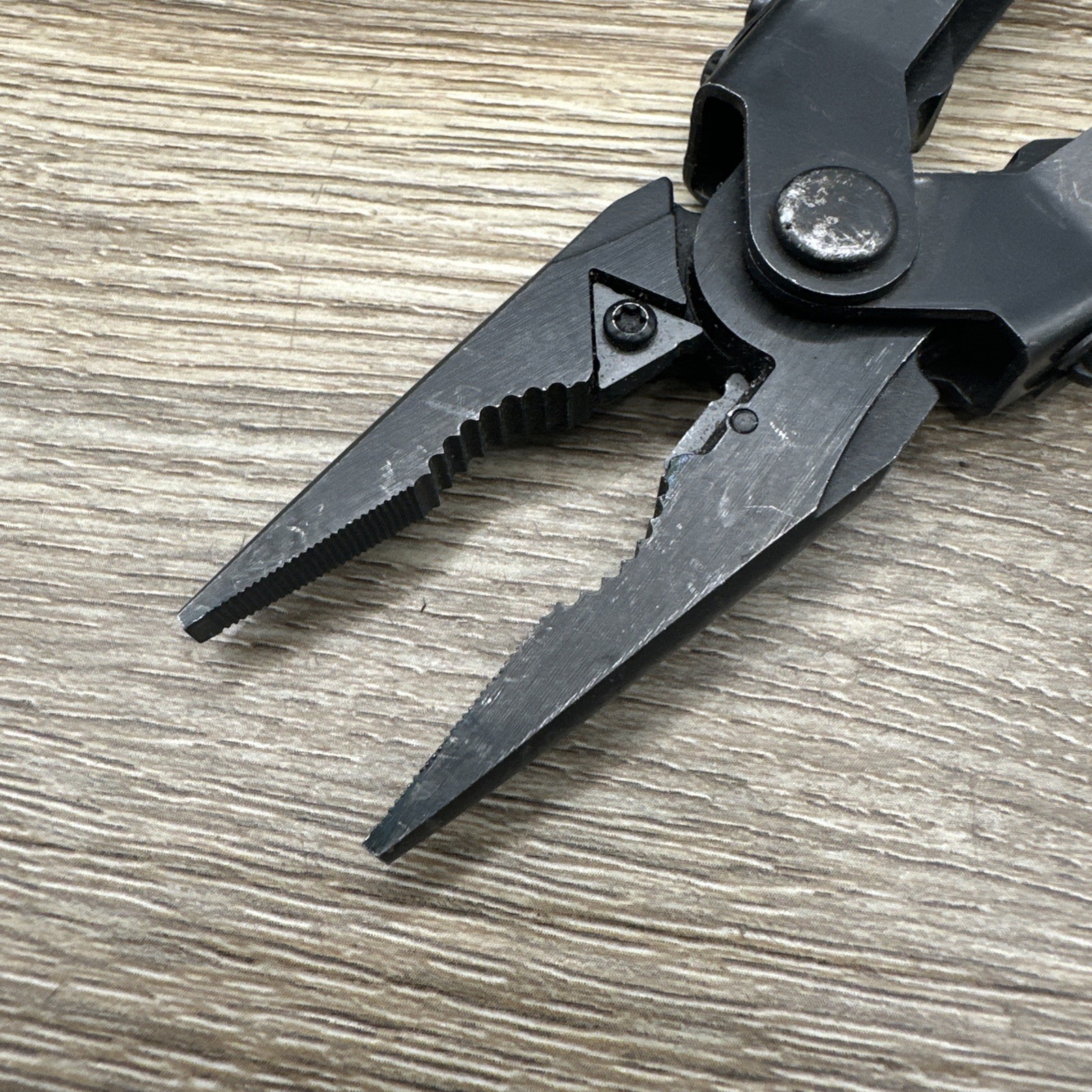 Gerber MP600 Multi-Plier 600 Multi-Tool – Black
