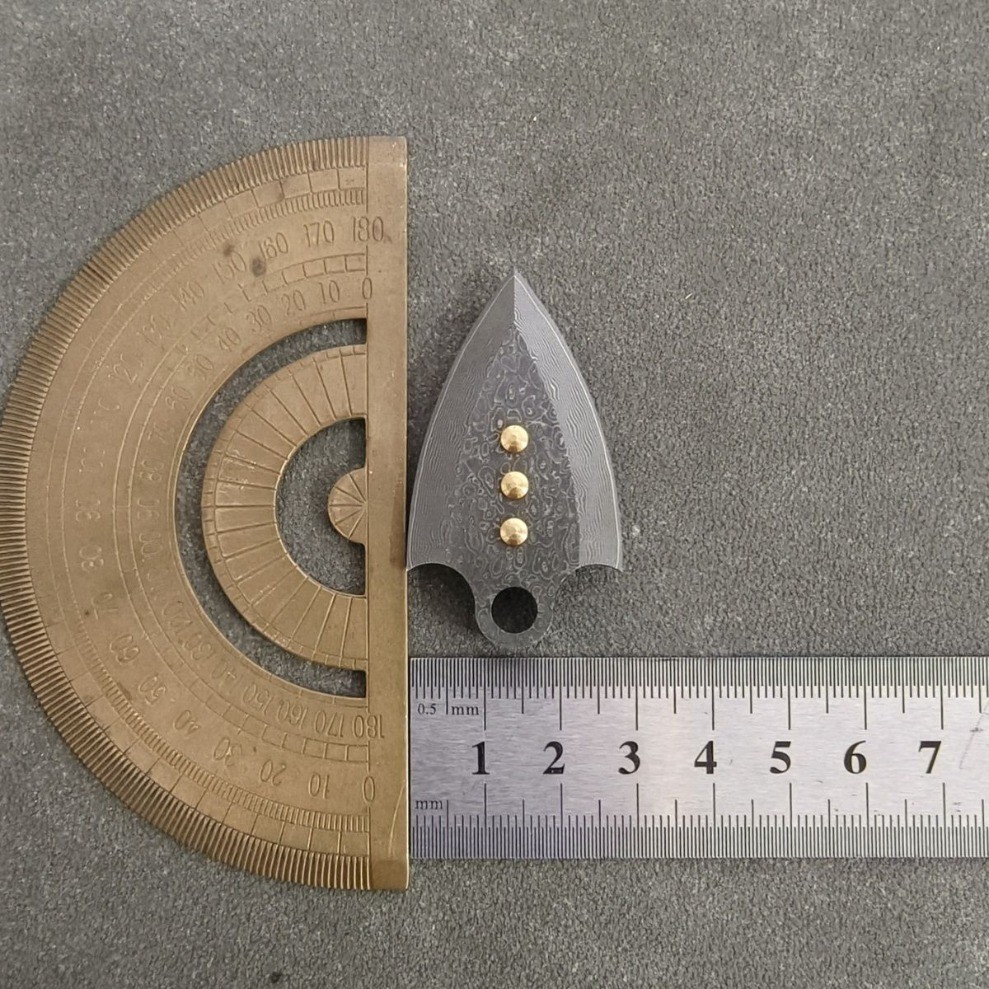 67 layer sandwich steel Forged with Damascus process Brass rivet EDC Accessories
