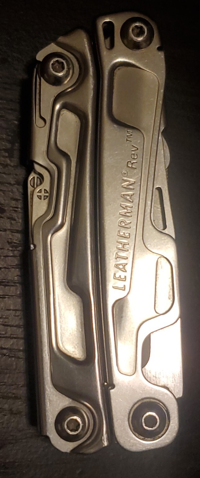 LEATHERMAN REV MULTI-TOOL IS IN PRIMO CONDITION 020
