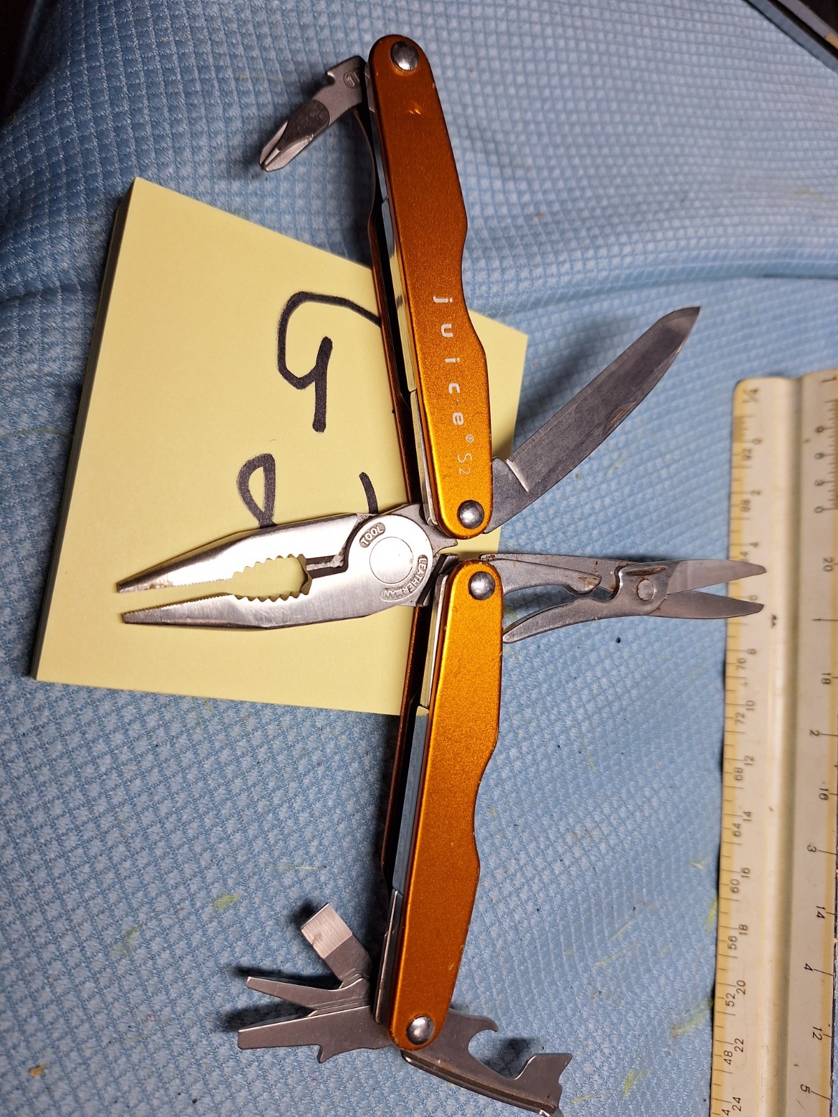 1 Leatherman ORANGE S2 JUICE Multi Tool FISHING LOC G2