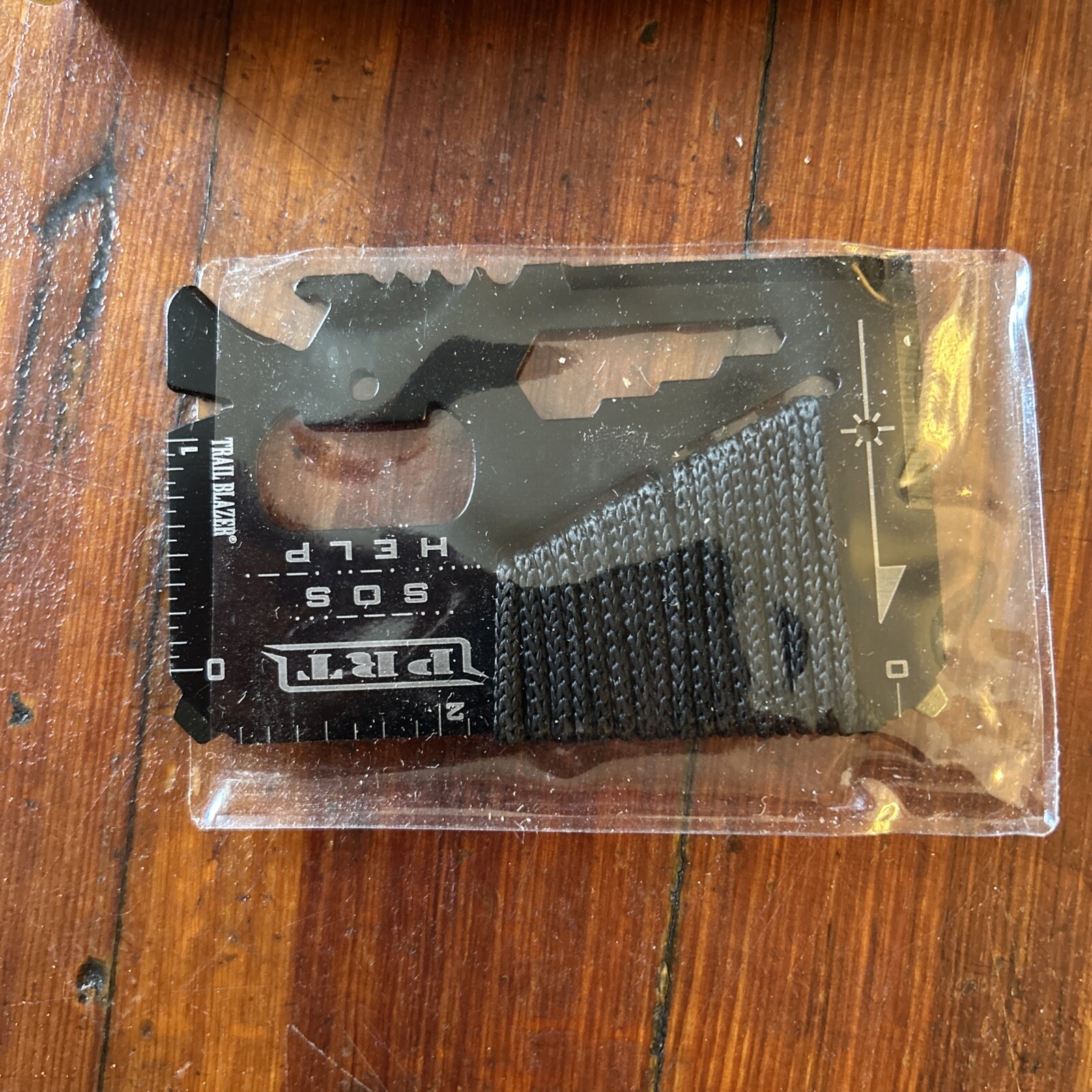 Trailblazer pocket rescue tool credit card sized eight tools in one