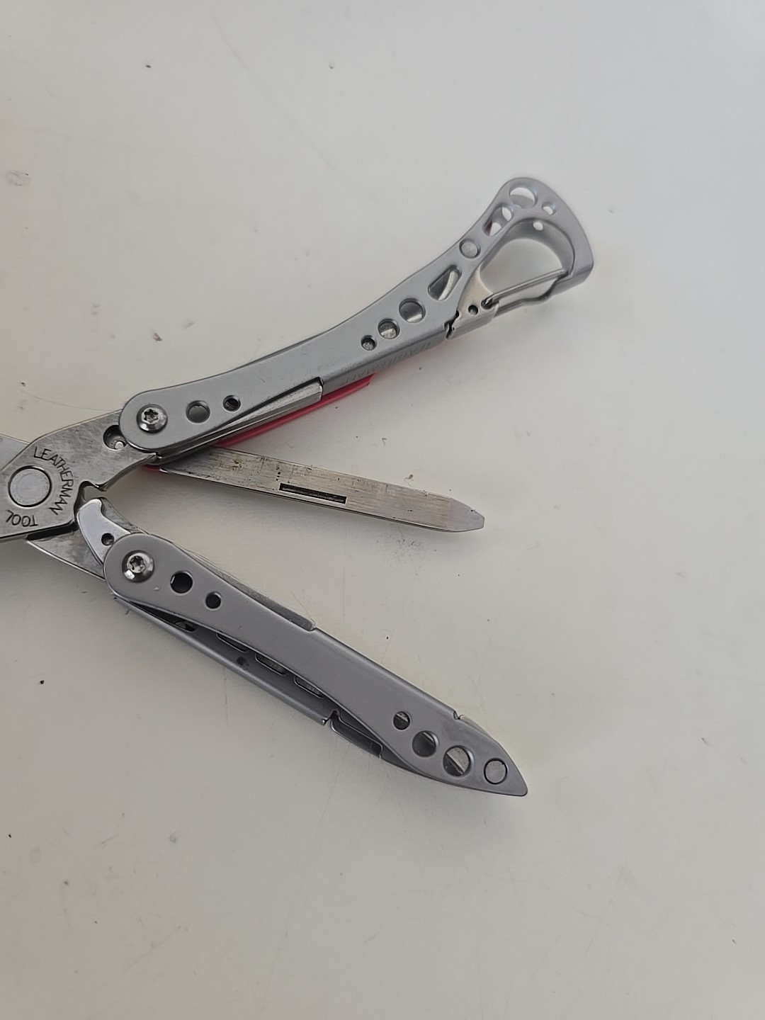 Leatherman Style CS Multi-Tool Pocket Knife Pink Breast Cancer Awareness