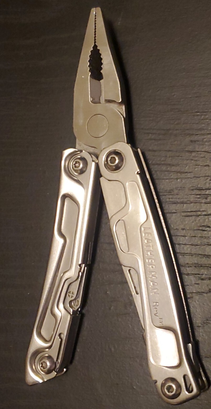LEATHERMAN REV MULTI-TOOL IS IN PRIMO CONDITION 020