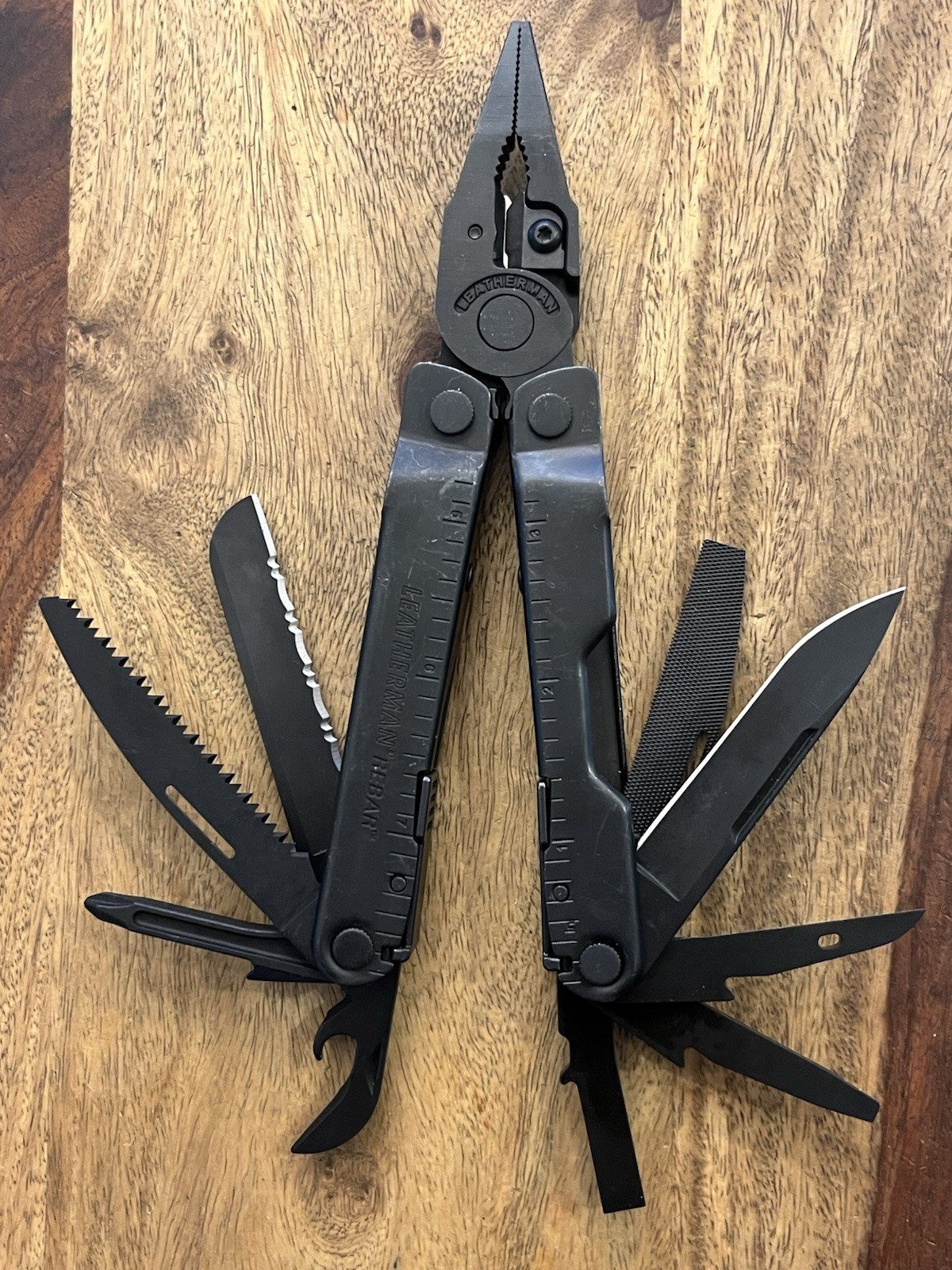 LEATHERMAN REBAR 17 Tool Multitool Black Oxide SUPER NICE!!! w/New Nylon Sheath